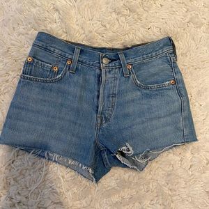 Levi shorts